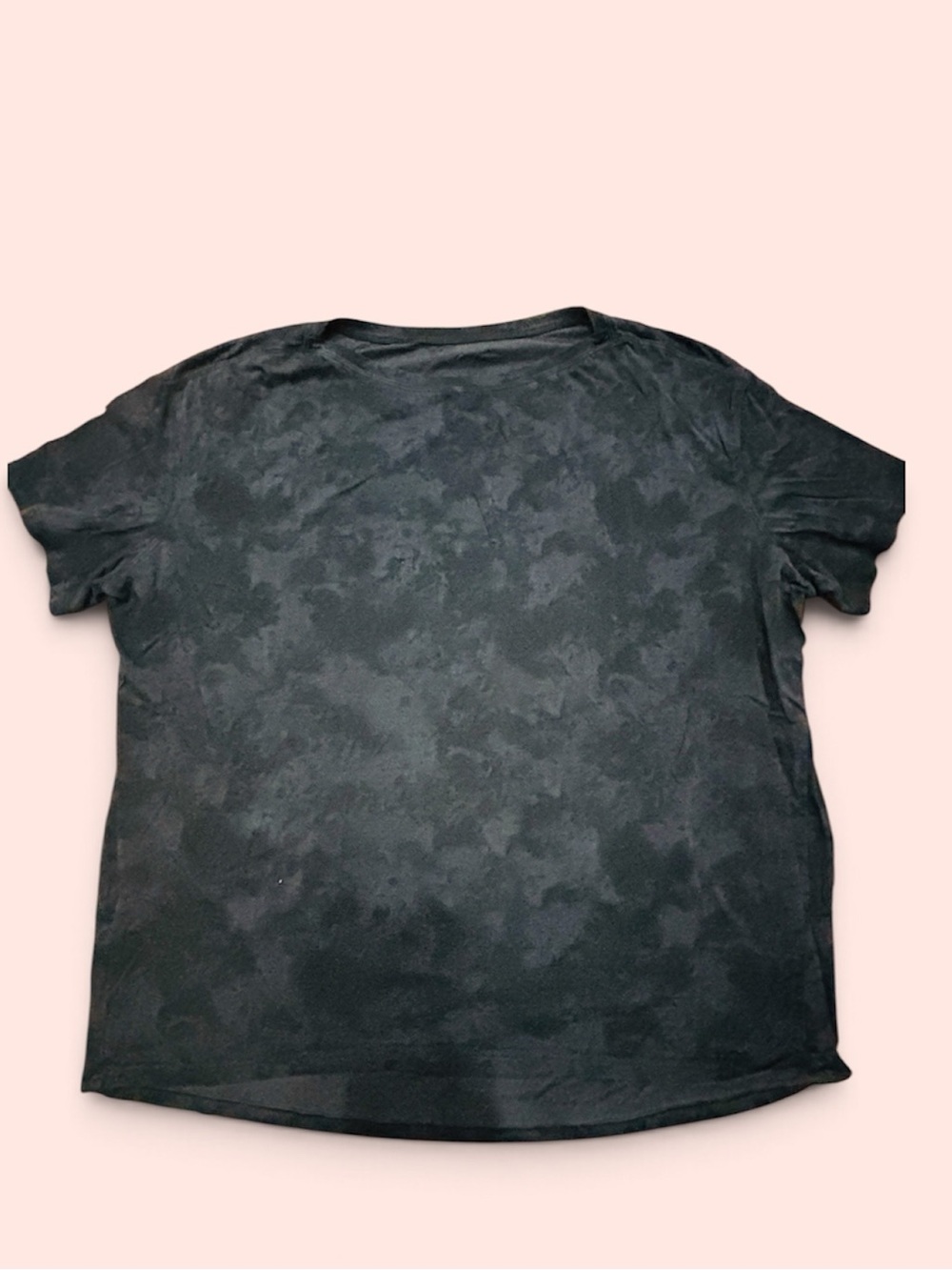 CRZ YOGA Black & gray camouflage women’s t-shirt